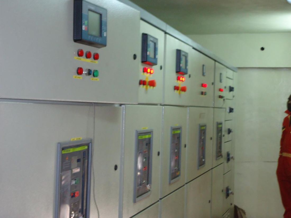 Hyundai-branded low voltage switchgear panel assembled by HFGC